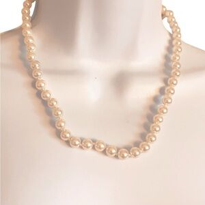 **Vintage QUALITY Faux Pearls**